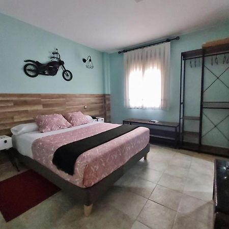 Posada Del Camino Real Torrelaguna Extérieur photo