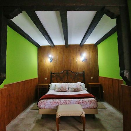 Posada Del Camino Real Torrelaguna Extérieur photo